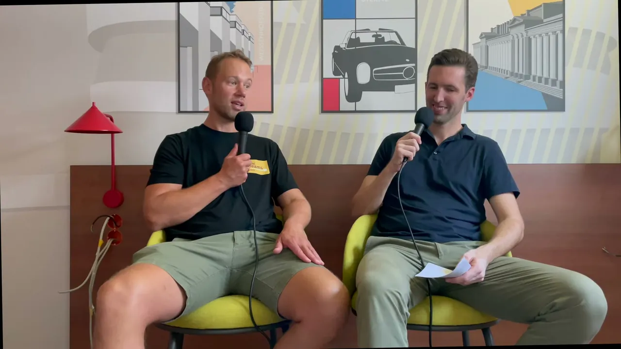 Standbild aus der Episode mit Dominik Klein