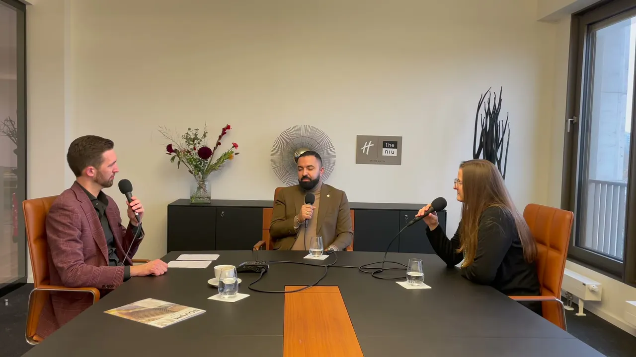 Standbild aus der Episode mit David Etmenan