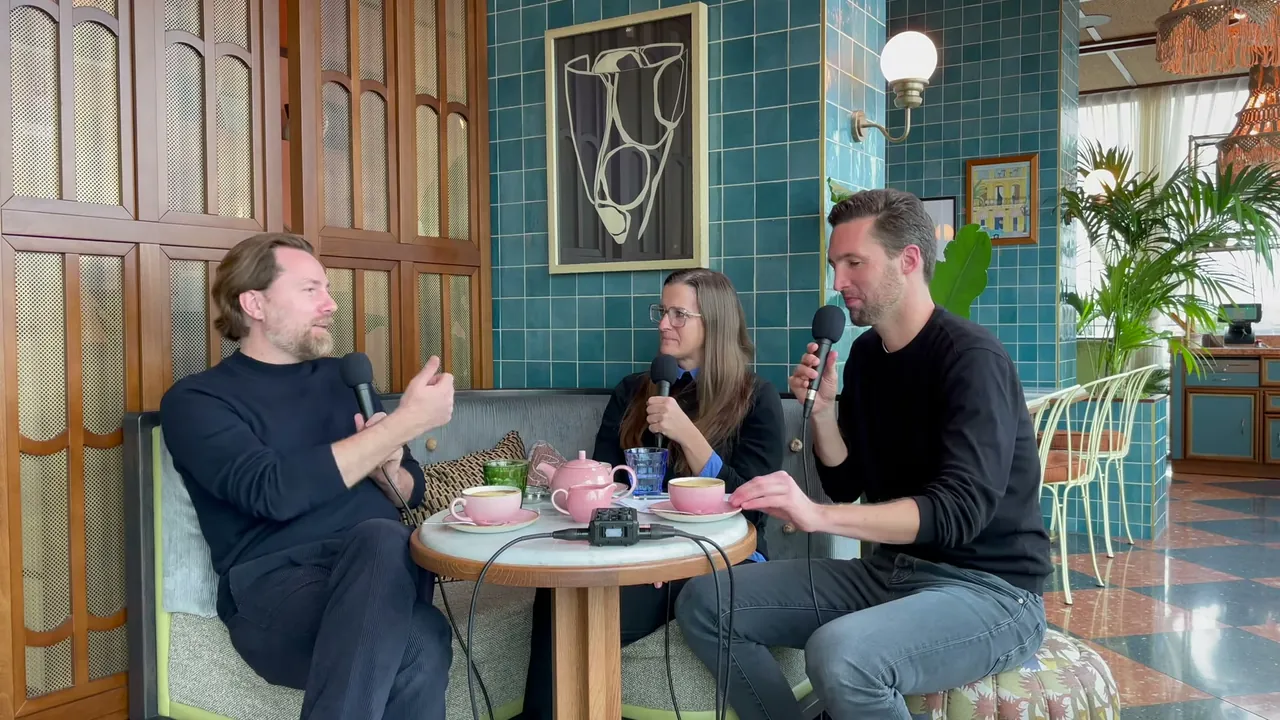 Standbild aus der Episode mit Nils Jansen