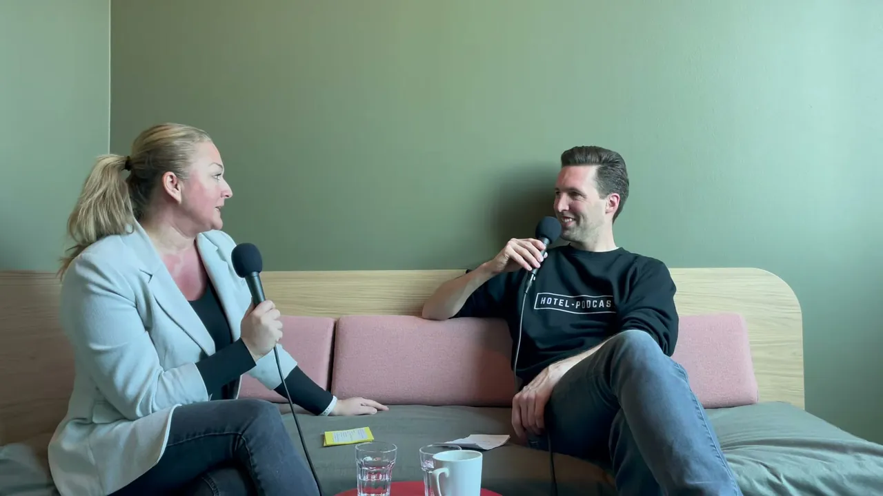Standbild aus der Episode mit Daniela Simic-Gül