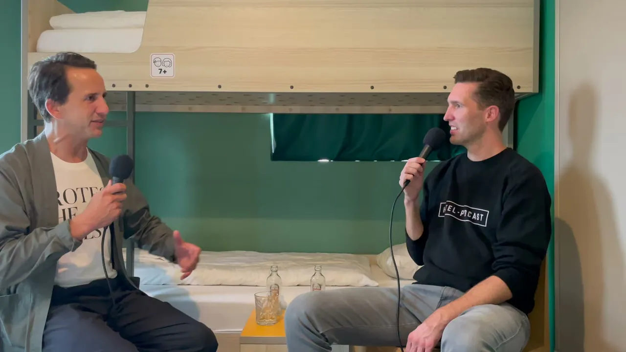 Standbild aus der Episode mit Pieter Bas van Litsenburg
