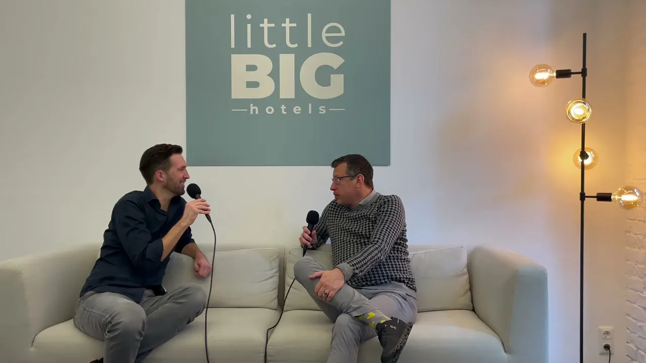 Standbild aus der Episode mit Maarten van Dongen