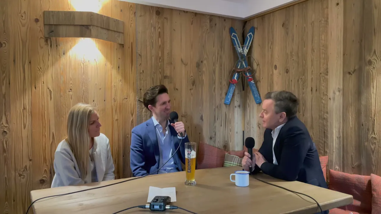 Standbild aus der Episode mit Johannes Eckelmann