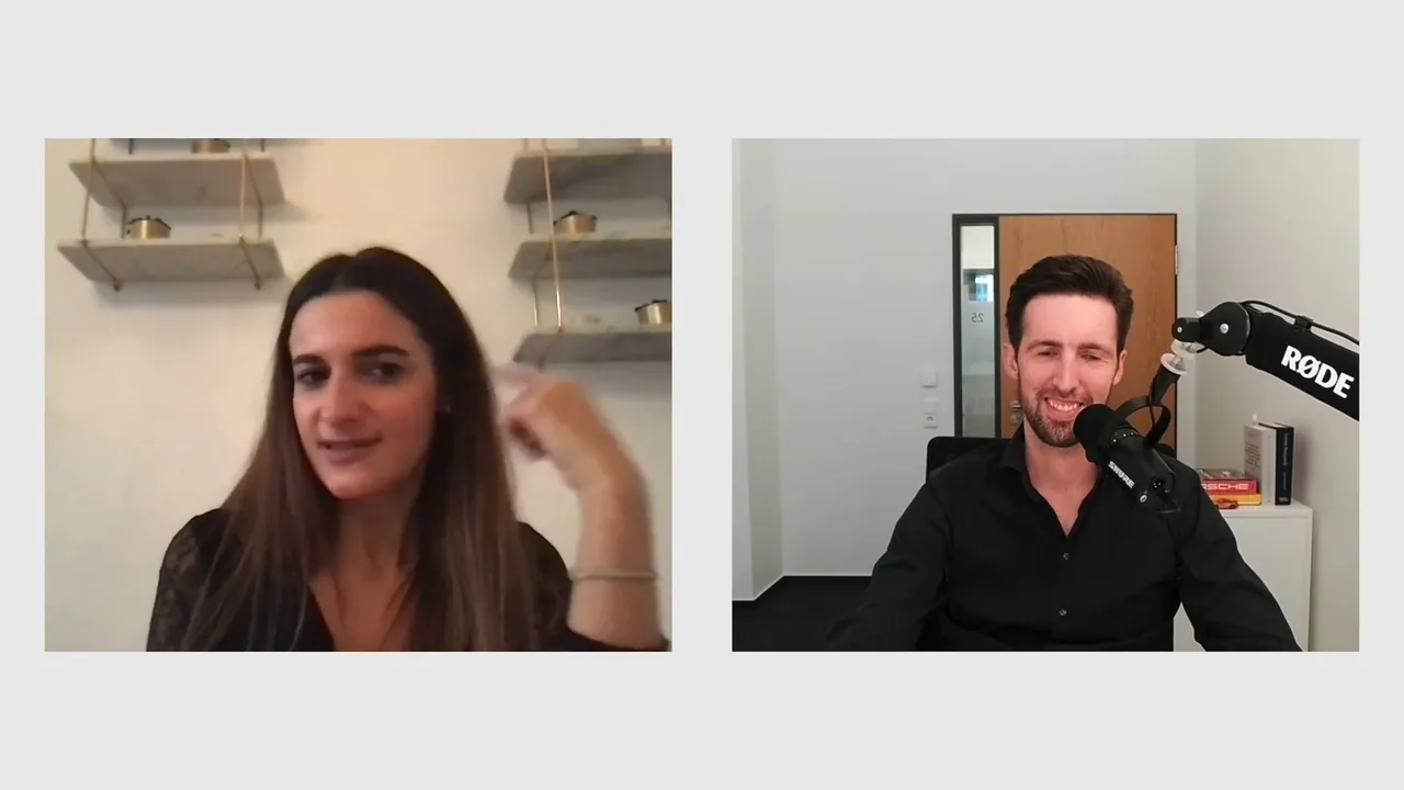 Standbild aus der Episode mit Liza Kapageridou