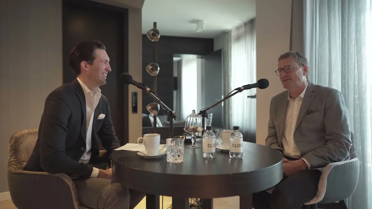 Standbild aus der Episode mit Prof. Dr. Christian Buer