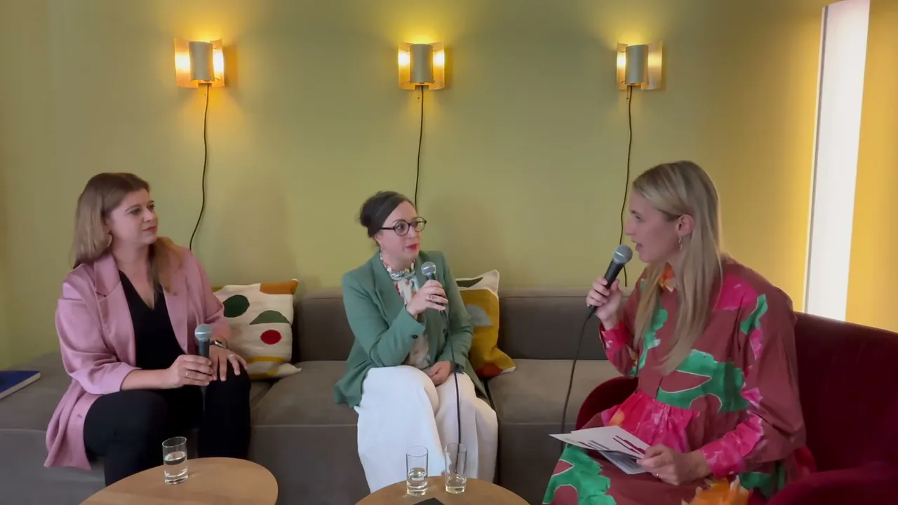 Standbild aus der Episode mit Anja Kramarz & Verena Kern Nyberg