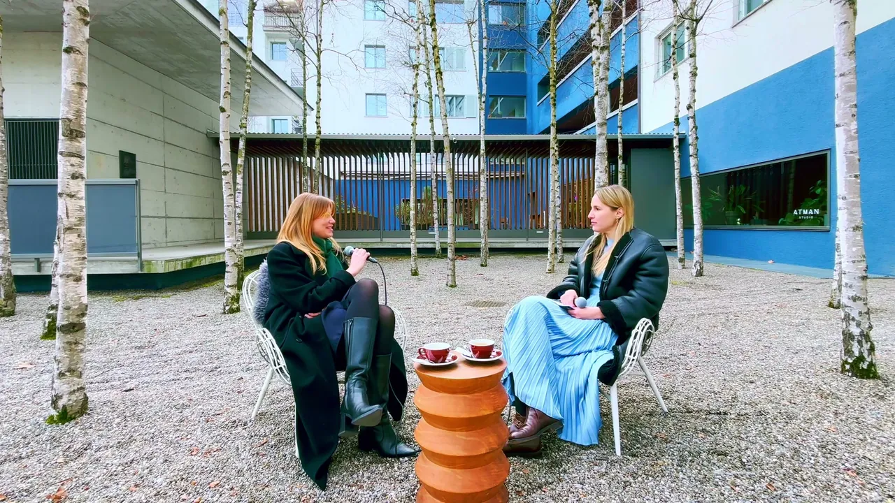 Standbild aus der Episode mit Jasmin Maurer